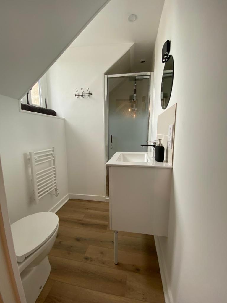 Au Coeur De Ville Laval (Mayenne) Quarto foto